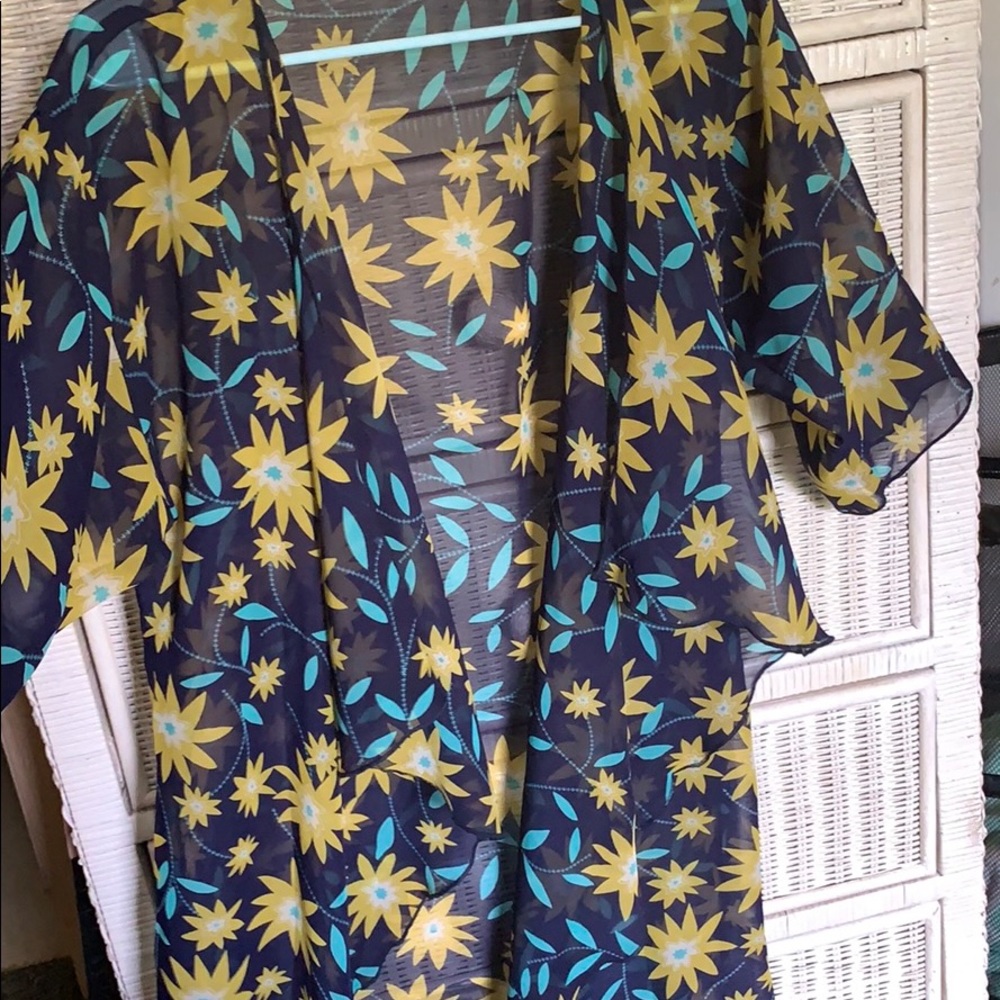 Lularoe Shirley
